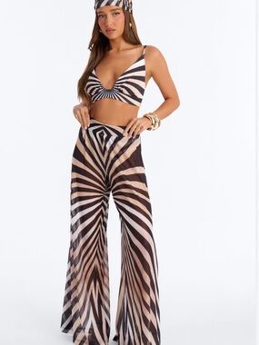 4 - piece abstract outfit - bikini, pants and head scarf